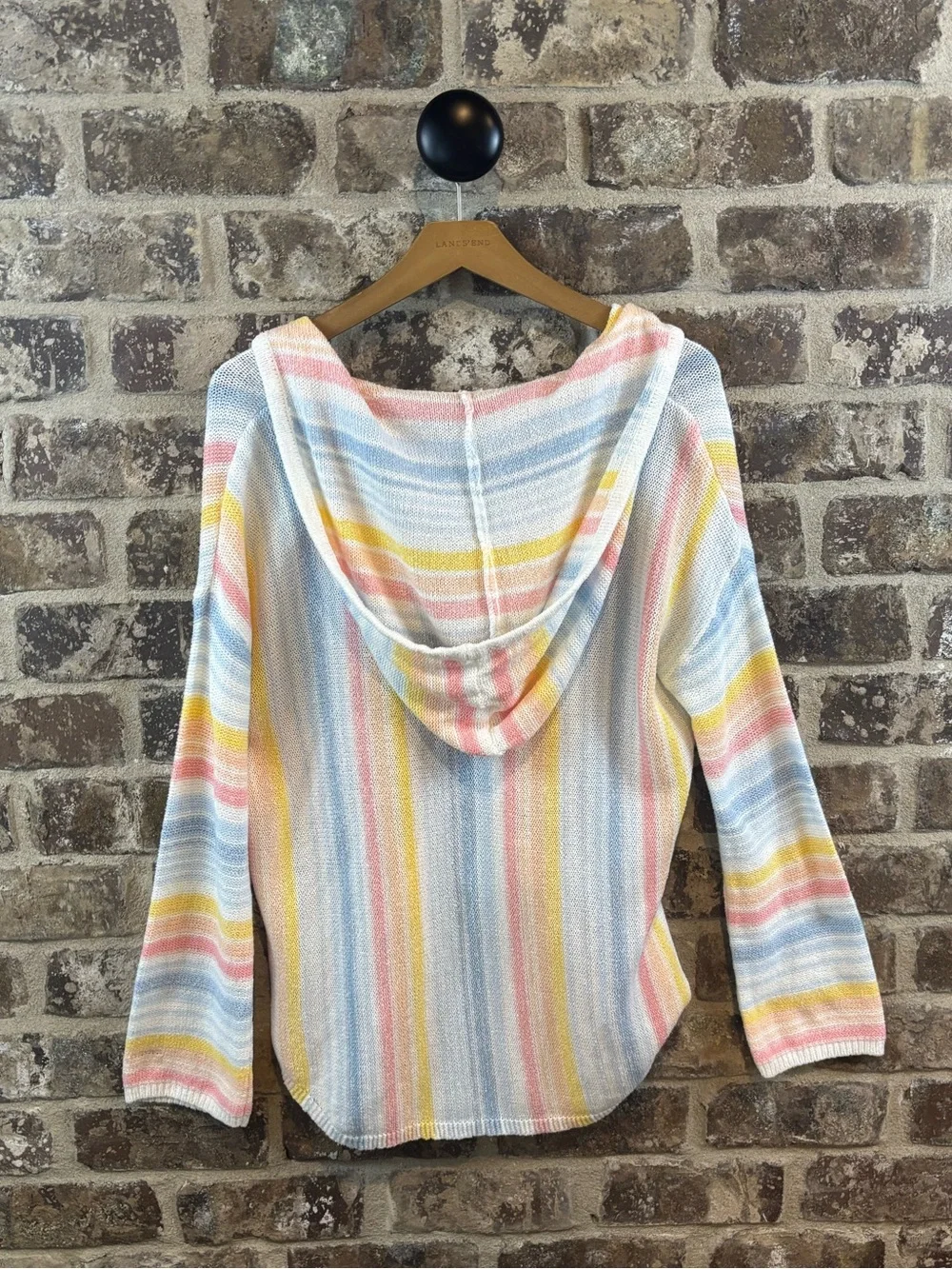 Buc-ee’s Light Pastel Striped Hooded Swim Coverup Womens M
